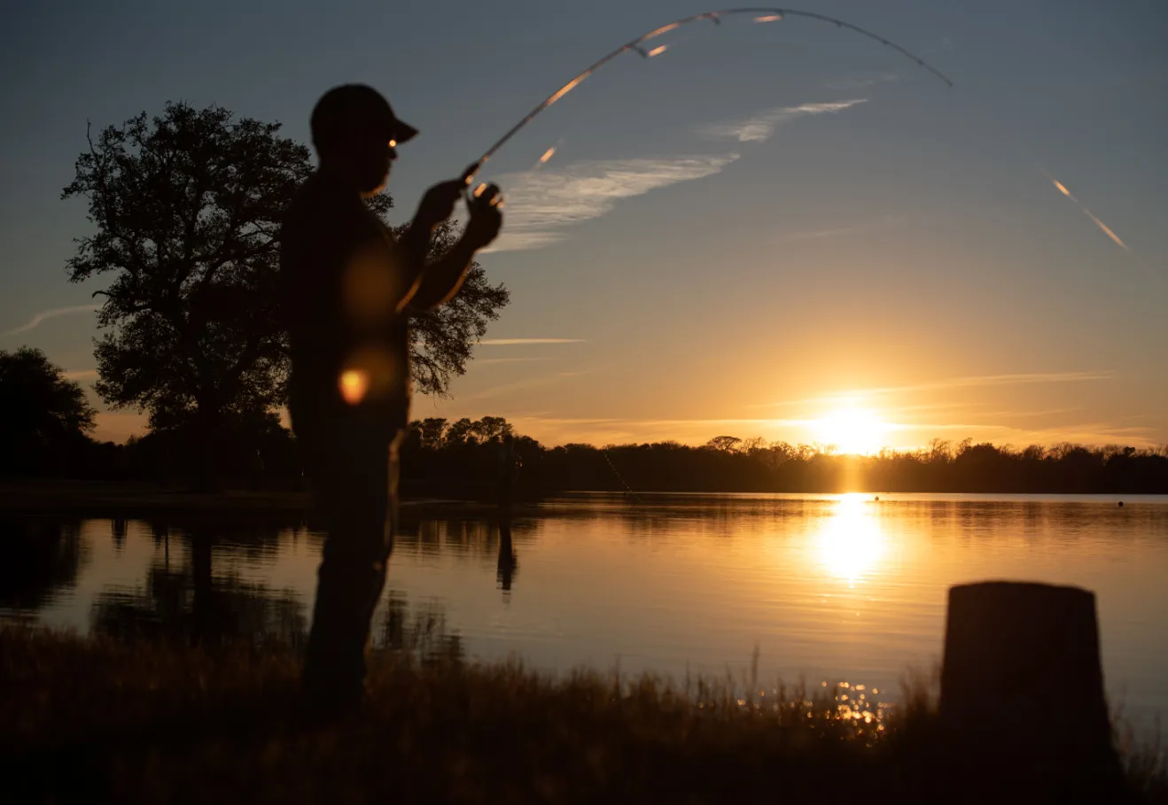 night fishing tactics to catch more bass