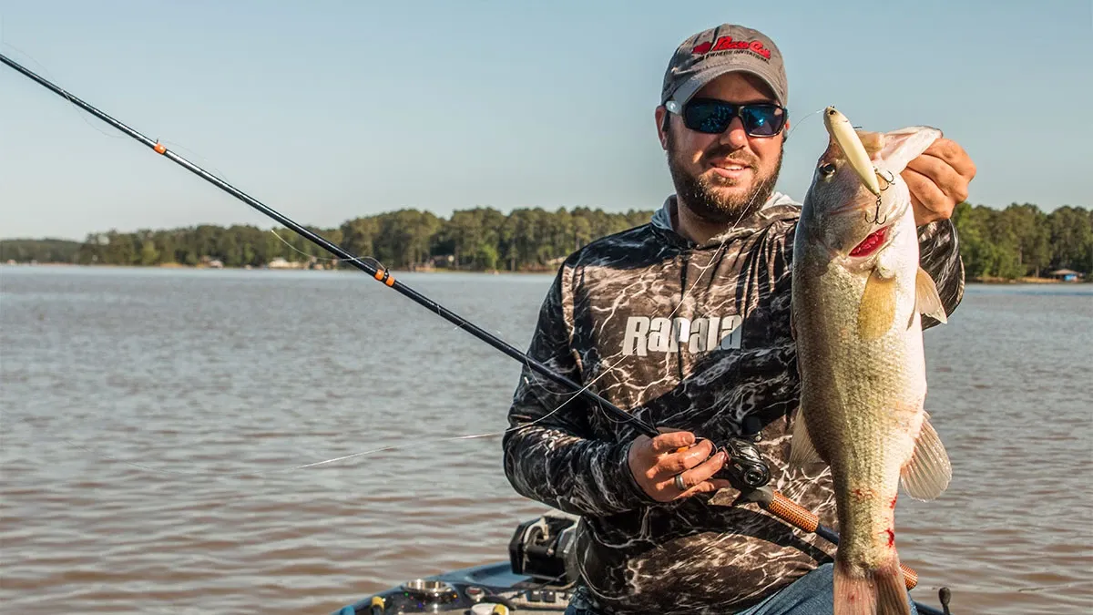 best time for fall bass fishing 