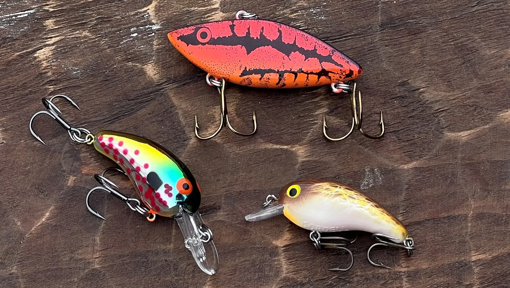 Crankbaits & Jerkbaits lure for smallmouth bass fishing